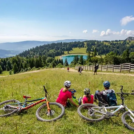 Nouveau chalet romantique à la montagne Métabief Extérieur photo