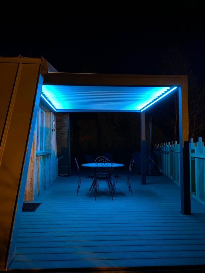 Chalet Au-doux-altic Romantique Avec Jacuzzi Et Sauna Metabief